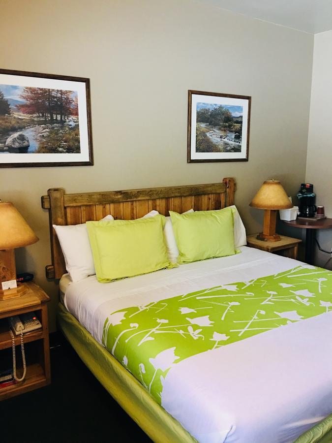 Boulder Creek Inn Donnelly Extérieur photo