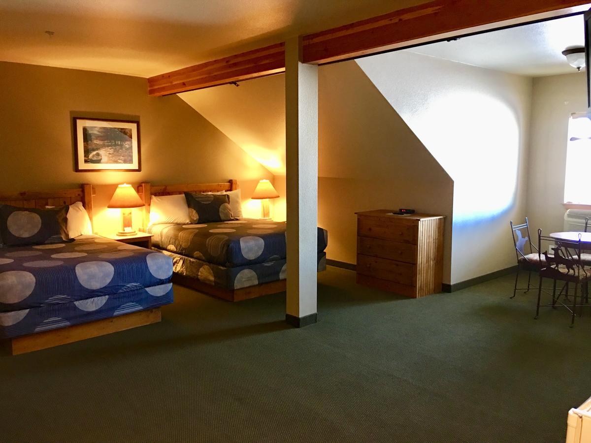 Boulder Creek Inn Donnelly Extérieur photo