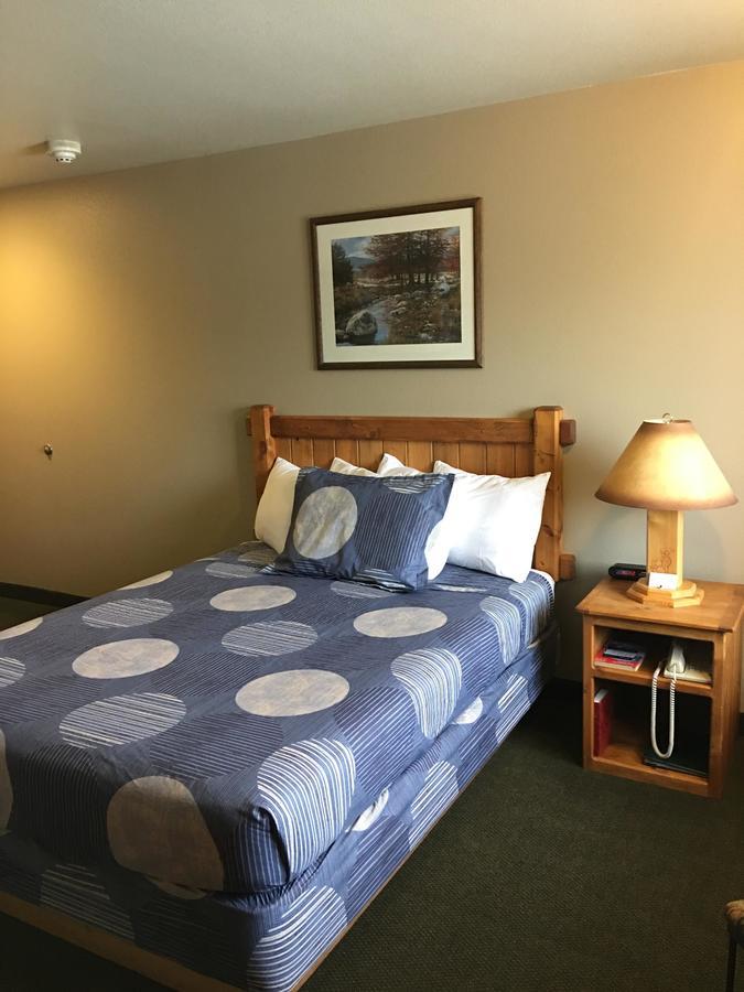 Boulder Creek Inn Donnelly Extérieur photo