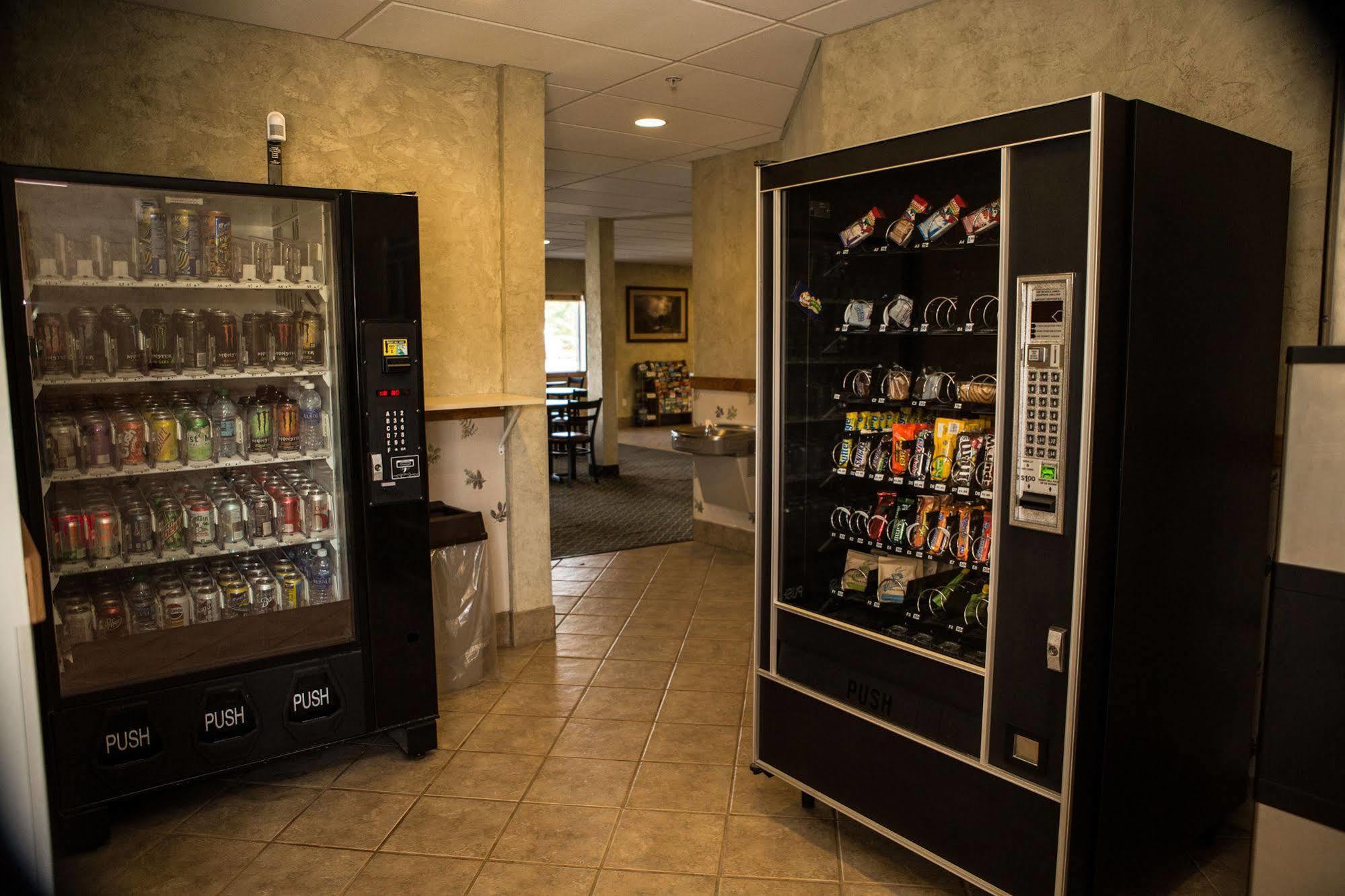 Boulder Creek Inn Donnelly Extérieur photo